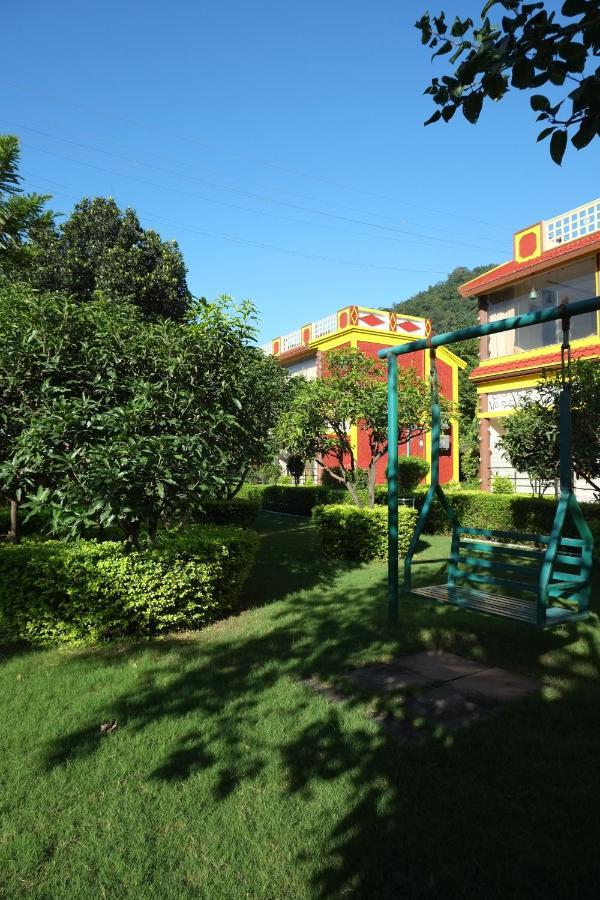 Mvt Guesthouse & Restaurant Rishikesh Luaran gambar