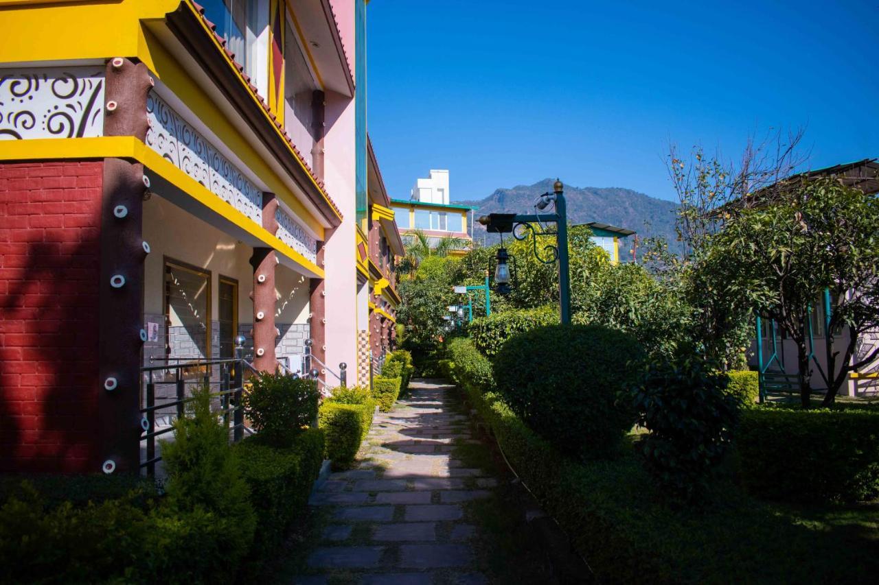 Mvt Guesthouse & Restaurant Rishikesh Luaran gambar